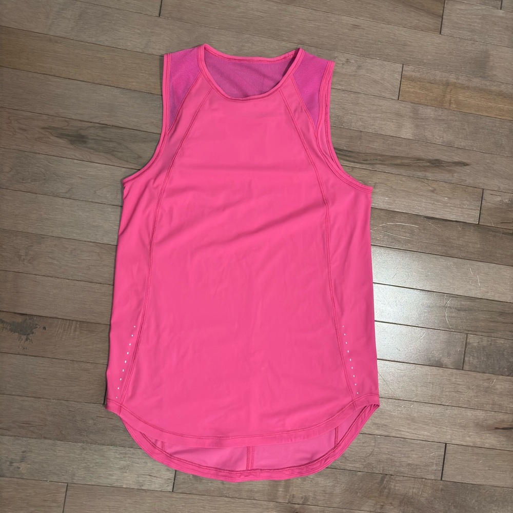 Like new Lululemon Sculpt Tank Top in Solid Pink size small/ 2 mesh - Picture 3 of 6